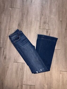 Women’s Dark Flare Jeans